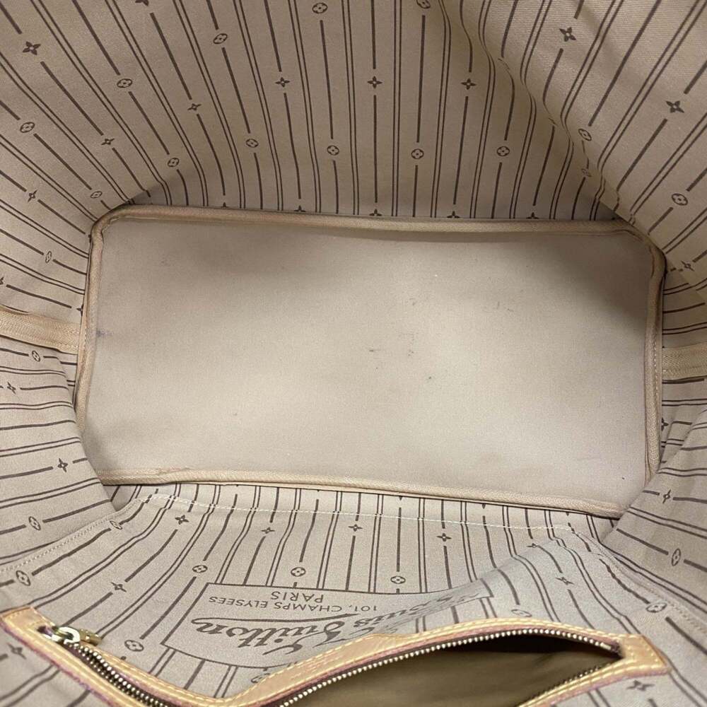 Louis Vuitton Monogram Canvas Tote with Tan Trim - Picture 4 of 14